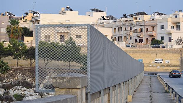 Psychiatrists surrounded Mosta bridge with a fence Psychiatrists surrounded Mosta bridge with a fence