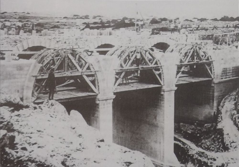 L-armar li ntuza biex trangat il-hsara tal-bomba fir-Rotunda tal-Mosta