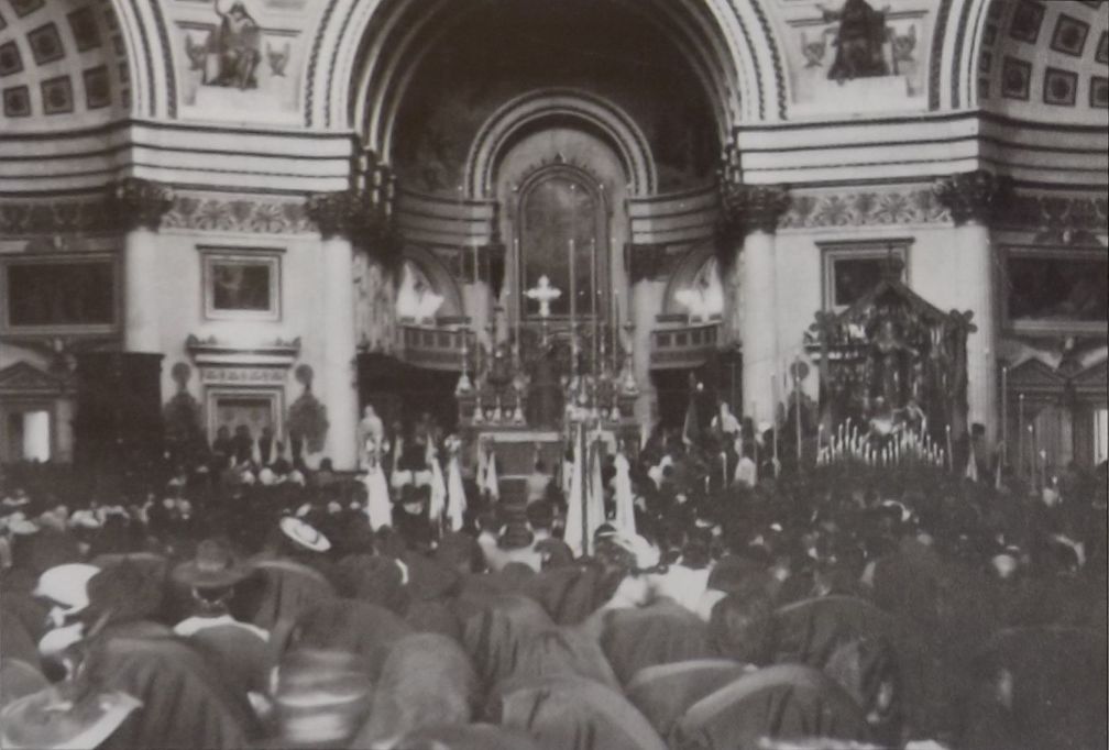Membri ta’ l-Azzjoni Kattolika fir-Rotunda fil-ftuh tal-Kungress Djocesan 22 ta’ Settembru 1946