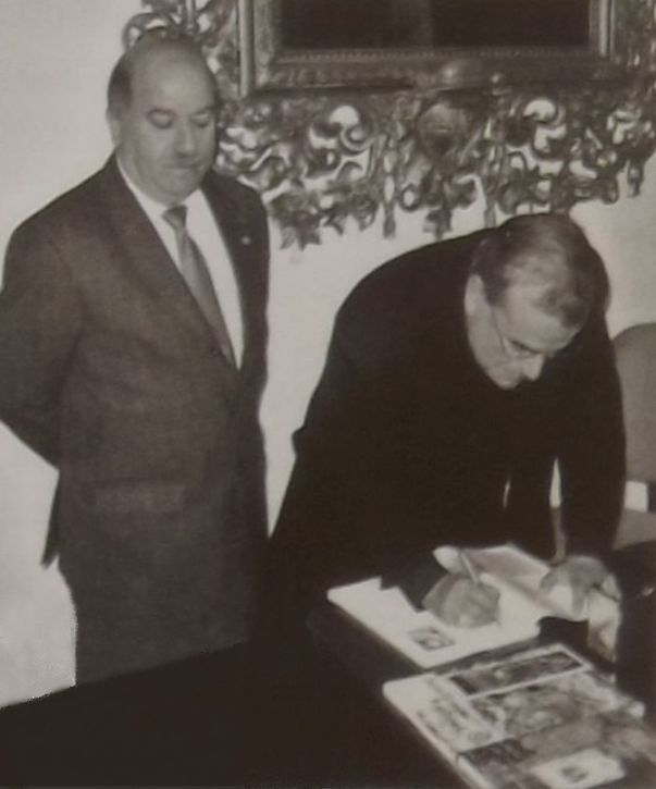 Frans Deguara ma l-Arcisqof Pawl Cremona