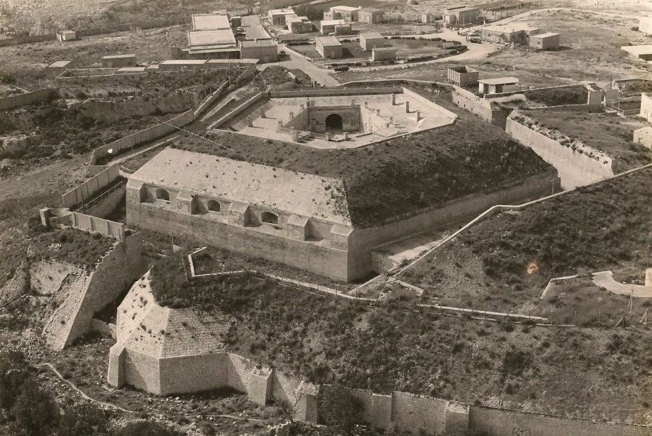 Il-fortizza tal-Mosta