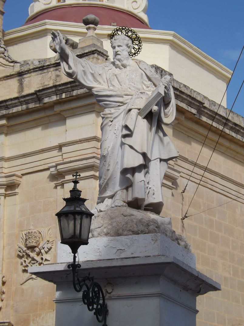 L-istatwa ta' San Nikola fis-Siggiewi