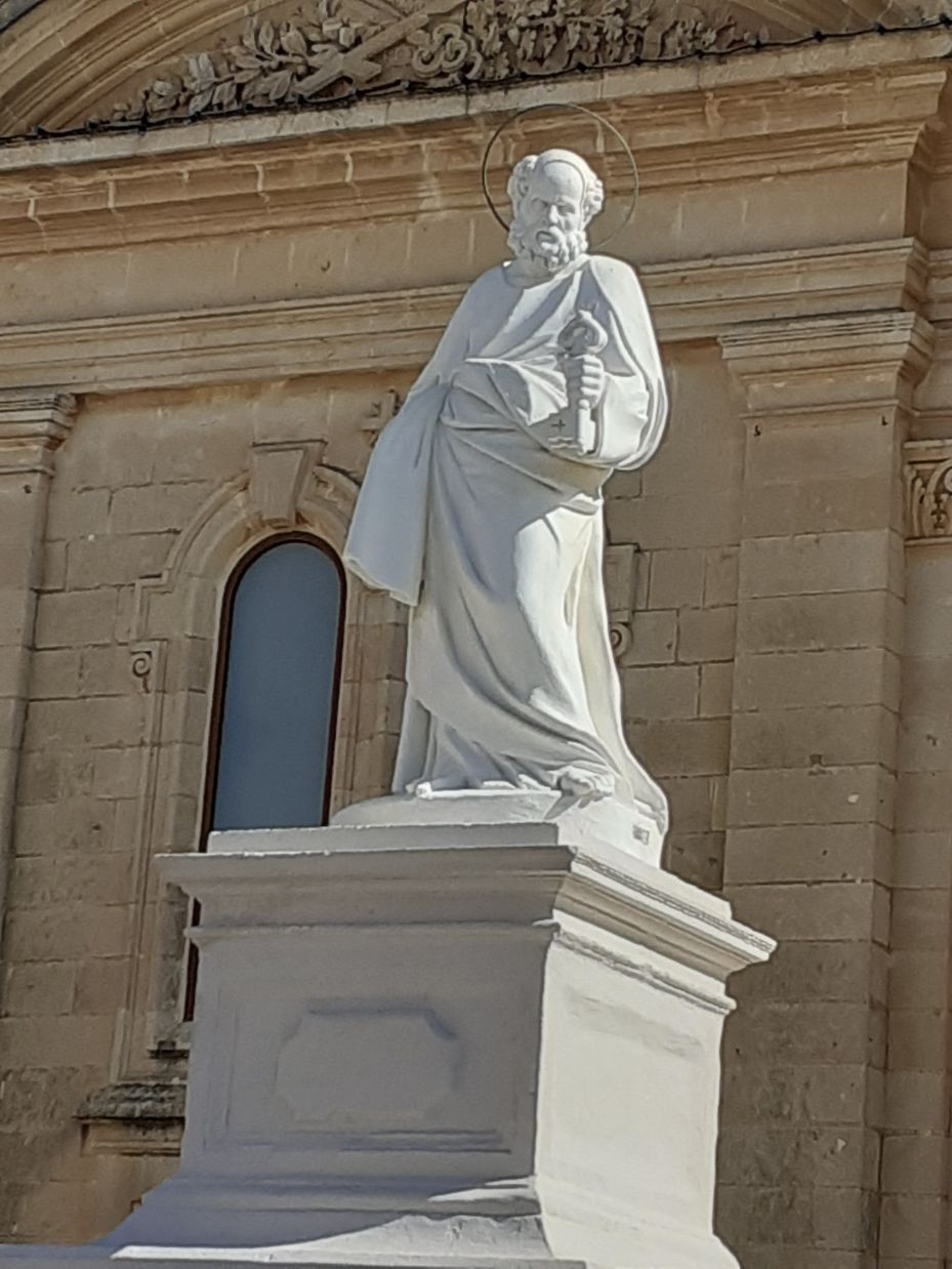 L-istatwa ta' San Nikola fis-Siggiewi